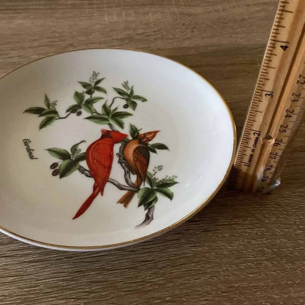 John James Audubon Porcelains Cardinal decorative plate